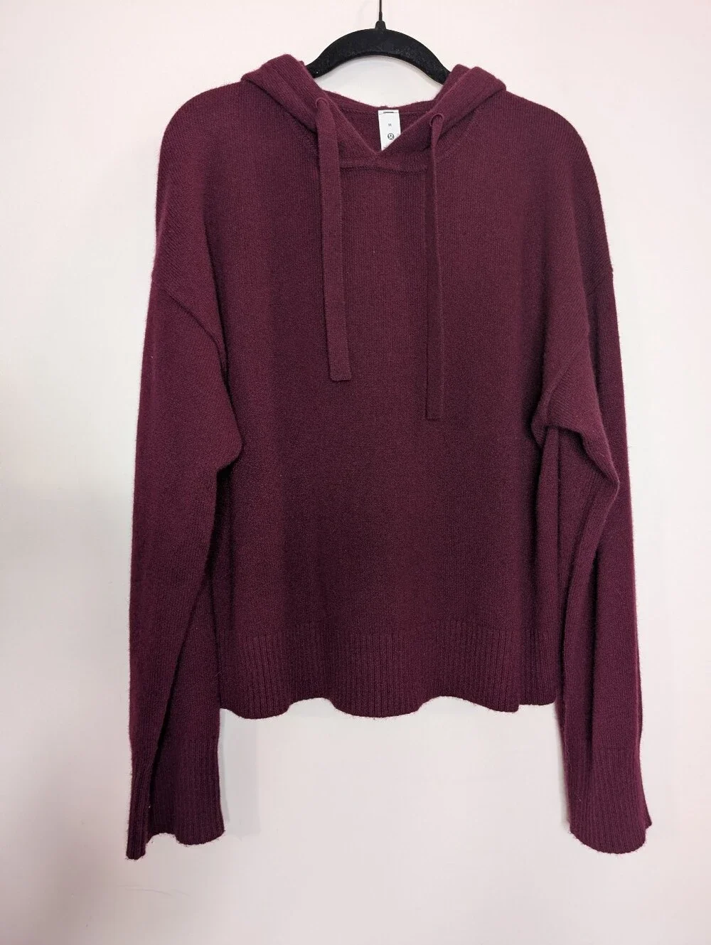 Lululemon 93% Cashmere Hooded Sweater Plum Purple Size Medium $268 Retail